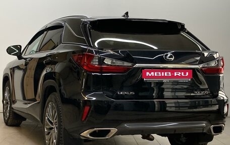 Lexus RX IV рестайлинг, 2019 год, 4 730 000 рублей, 8 фотография