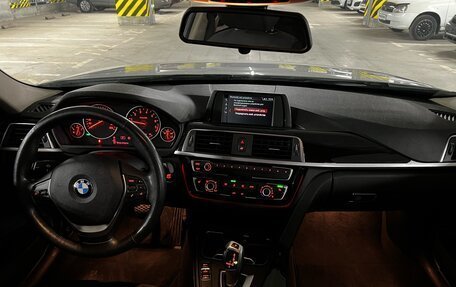 BMW 3 серия, 2018 год, 2 670 000 рублей, 13 фотография