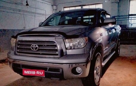 Toyota Tundra II, 2010 год, 4 200 000 рублей, 1 фотография