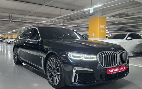 BMW 7 серия, 2021 год, 7 200 000 рублей, 2 фотография