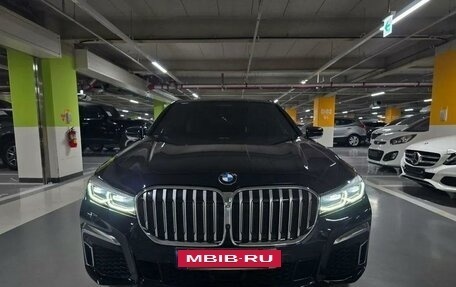 BMW 7 серия, 2021 год, 7 200 000 рублей, 3 фотография