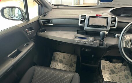 Honda Freed I, 2015 год, 1 449 999 рублей, 14 фотография