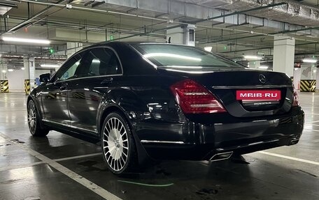 Mercedes-Benz S-Класс, 2011 год, 2 500 000 рублей, 3 фотография