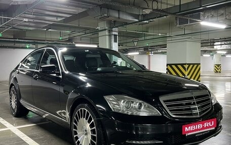 Mercedes-Benz S-Класс, 2011 год, 2 500 000 рублей, 2 фотография