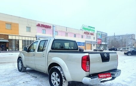 Nissan Navara (Frontier), 2010 год, 1 290 000 рублей, 3 фотография