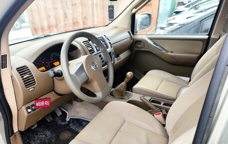 Nissan Navara (Frontier), 2010 год, 1 290 000 рублей, 6 фотография