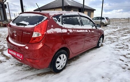 Hyundai Solaris II рестайлинг, 2011 год, 780 000 рублей, 4 фотография