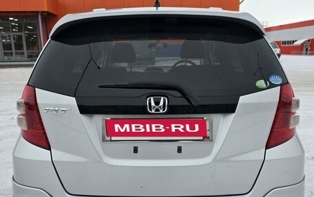 Honda Fit III, 2010 год, 895 000 рублей, 7 фотография