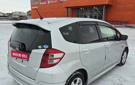 Honda Fit III, 2010 год, 895 000 рублей, 4 фотография