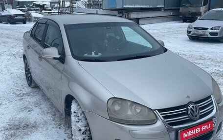 Volkswagen Jetta VI, 2006 год, 580 000 рублей, 1 фотография