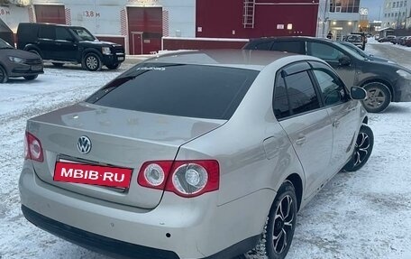 Volkswagen Jetta VI, 2006 год, 580 000 рублей, 2 фотография