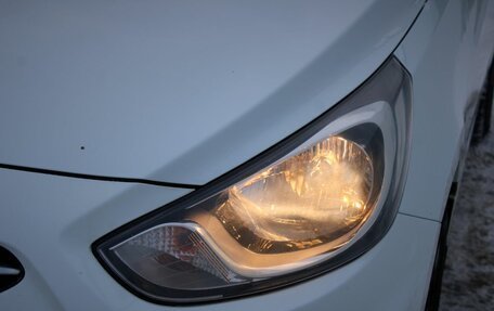 Hyundai Solaris II рестайлинг, 2012 год, 930 000 рублей, 17 фотография