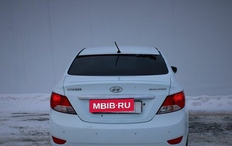 Hyundai Solaris II рестайлинг, 2012 год, 930 000 рублей, 6 фотография