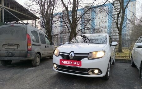 Renault Logan II, 2017 год, 669 000 рублей, 4 фотография