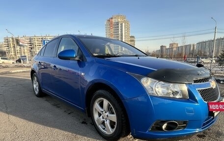 Chevrolet Cruze II, 2011 год, 840 000 рублей, 4 фотография