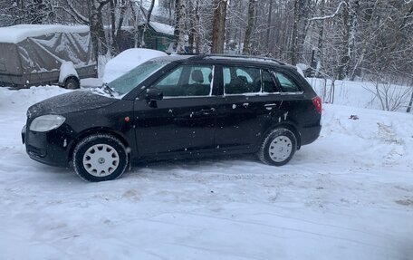 Skoda Fabia II, 2009 год, 429 000 рублей, 3 фотография