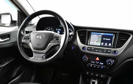 Hyundai Solaris II рестайлинг, 2017 год, 1 460 000 рублей, 11 фотография