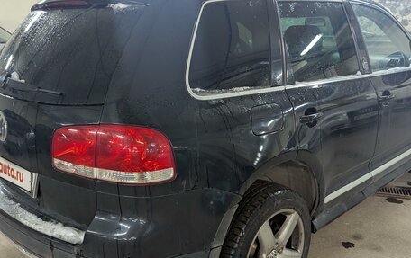 Volkswagen Touareg III, 2006 год, 750 000 рублей, 4 фотография