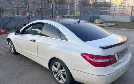 Mercedes-Benz E-Класс, 2011 год, 1 499 000 рублей, 5 фотография