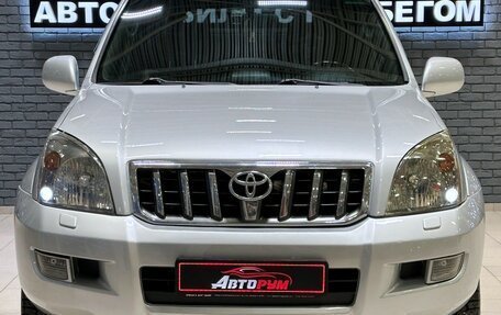 Toyota Land Cruiser Prado 120 рестайлинг, 2007 год, 2 597 000 рублей, 3 фотография