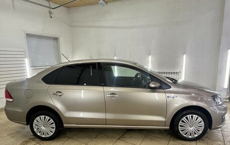 Volkswagen Polo VI (EU Market), 2016 год, 1 289 000 рублей, 3 фотография