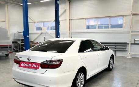 Toyota Camry, 2017 год, 2 580 000 рублей, 7 фотография