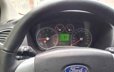 Ford Focus II рестайлинг, 2006 год, 300 000 рублей, 14 фотография