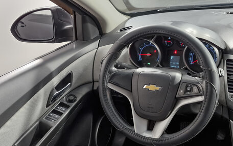 Chevrolet Cruze II, 2012 год, 808 000 рублей, 15 фотография