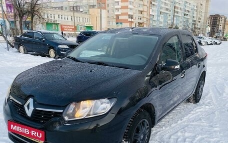 Renault Logan II, 2018 год, 850 000 рублей, 2 фотография