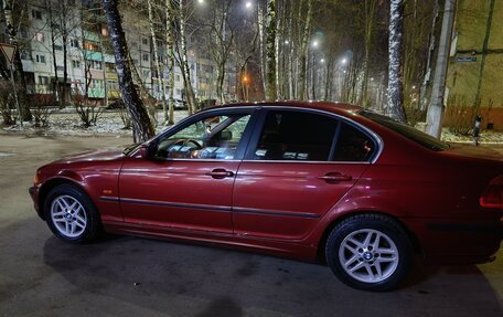 BMW 3 серия, 2001 год, 450 000 рублей, 1 фотография