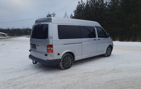 Volkswagen Transporter T5 рестайлинг, 2006 год, 1 350 000 рублей, 4 фотография