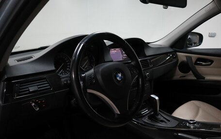 BMW 3 серия, 2011 год, 1 200 000 рублей, 11 фотография