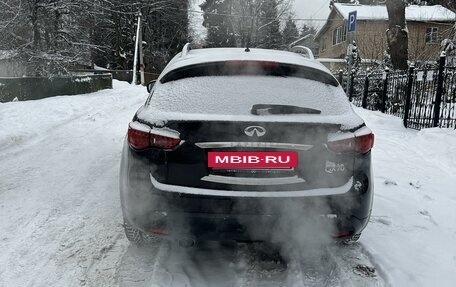 Infiniti QX70, 2014 год, 2 350 000 рублей, 8 фотография