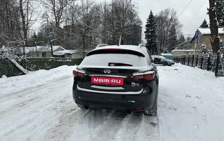 Infiniti QX70, 2014 год, 2 350 000 рублей, 7 фотография