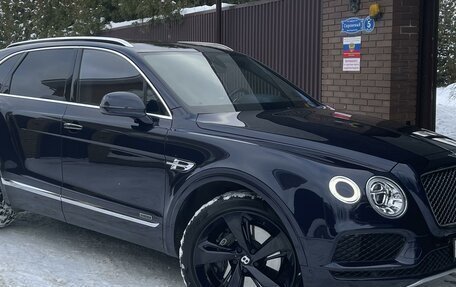 Bentley Bentayga I, 2020 год, 11 400 000 рублей, 2 фотография