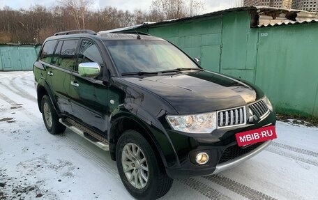 Mitsubishi Pajero Sport II рестайлинг, 2013 год, 1 659 000 рублей, 3 фотография