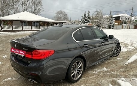 BMW 5 серия, 2018 год, 3 950 000 рублей, 12 фотография