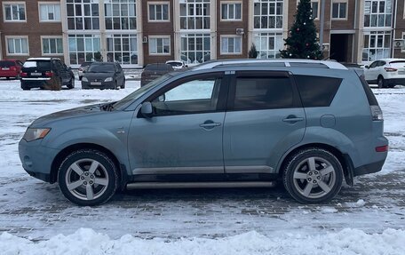 Mitsubishi Outlander III рестайлинг 3, 2008 год, 890 000 рублей, 2 фотография