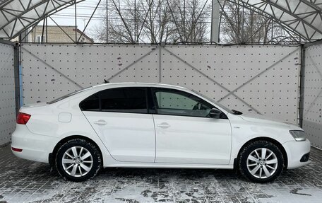 Volkswagen Jetta VI, 2013 год, 1 240 000 рублей, 9 фотография