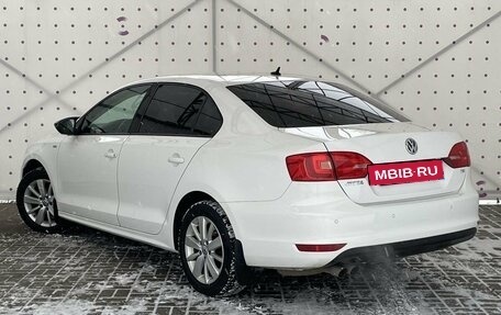 Volkswagen Jetta VI, 2013 год, 1 240 000 рублей, 5 фотография