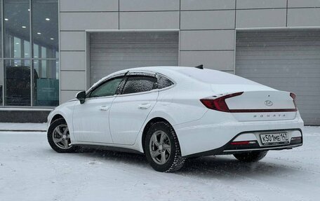 Hyundai Sonata VIII, 2019 год, 2 290 000 рублей, 3 фотография