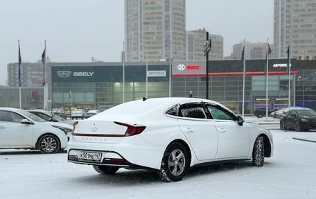 Hyundai Sonata VIII, 2019 год, 2 290 000 рублей, 4 фотография