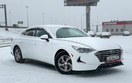 Hyundai Sonata VIII, 2019 год, 2 290 000 рублей, 2 фотография