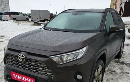 Toyota RAV4, 2021 год, 3 500 000 рублей, 1 фотография