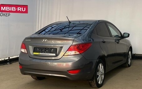 Hyundai Solaris II рестайлинг, 2014 год, 850 000 рублей, 5 фотография