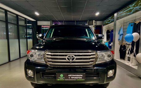 Toyota Land Cruiser 200, 2014 год, 5 500 000 рублей, 2 фотография