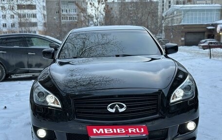 Infiniti Q70 I, 2015 год, 2 350 000 рублей, 7 фотография