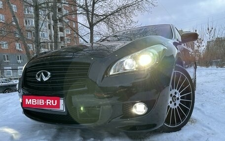 Infiniti Q70 I, 2015 год, 2 350 000 рублей, 33 фотография