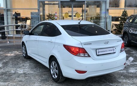 Hyundai Solaris II рестайлинг, 2012 год, 897 000 рублей, 5 фотография