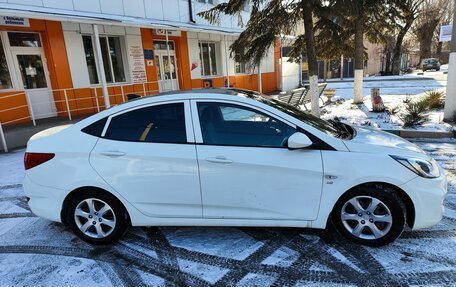 Hyundai Solaris II рестайлинг, 2012 год, 1 050 000 рублей, 10 фотография